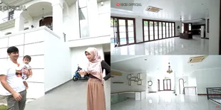 Didesain Modern dan Kece, Ini 10 Potret Detail Rumah Baru Ria Ricis yang Mewah dan Luas - Ada Kolam Renang yang Cukup Besar