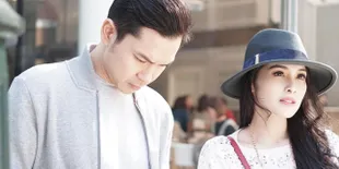 Di Tokyo Dengan Suami Ganteng, Sandra Dewi Bersiap Gelar Resepsi