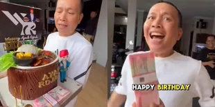 Diberi Kejutan Ulang Tahun, Ayah Ojak Menangis Terharu Dapat Uang 2 Gepok dari Ayu Ting Ting 