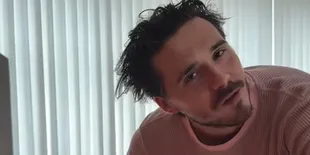 Dikado Ultah Istri, Brooklyn Beckham Dapat Donut Satu Kardus Besar 