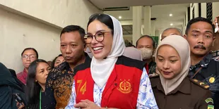 Dituntut 11 Tahun Penjara, Nikita Mirzani Merasa Diperlakukan Tak Adil