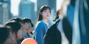 Drama Korea Tentang Kehidupan Introvert yang Terjebak Kerumunan Extrovert, Sunyi di Tengah Keramaian 