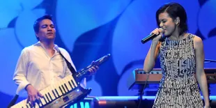 Penampilan Eva Celia dan Indra Lesmana di JJF 2013