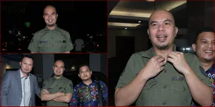 Ekspresi Santai Ahmad Dhani Jalani Pemeriksaan Kasus Hate Speech