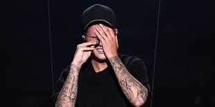 Emosional, Ini Potret Tangis Justin Bieber di 'MTV VMA 2015'