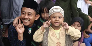 Epy Kusnandar Beri Santunan Anak Yatim