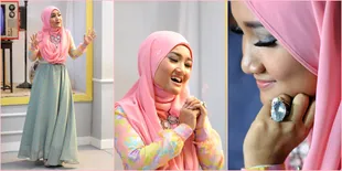 Fashion Fatin Shidqia Kini Makin Manis Dengan Gaya Ini