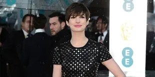 Fashion Show Red Carpet BAFTA 2013 di Royal Opera House London