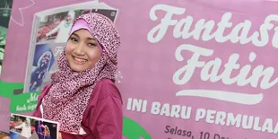 Fatin Shidqia Curhat di Buku Fantastic Fatin - Ini Baru Permulaan