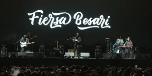 Fiersa Besari Tampil Santai  di KLBB 2026, Terima Kasih Pada KapanLagi