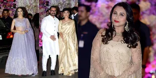 FOTO Adu Gaya Seleb Bolly di Pertunangan Anak Konglomerat India