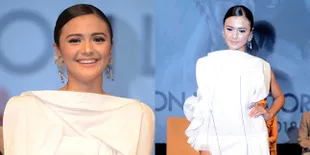 FOTO Amanda Rawles Punya Cara Tersendiri Agar Penonton Tak Bosan!