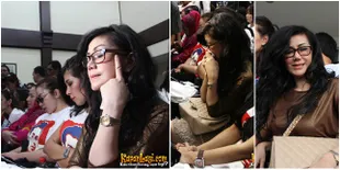 Foto Amy Qanita Menangis di Sidang Praperadilan Raffi Ahmad