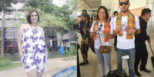 FOTO: Ancam Ceraikan Suami, Elly Sugigi Malah Pergi Liburan