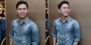 FOTO Bawa Lagu Sedih, Cakra Khan Akui Sering Menangis di Panggung