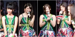 Foto Beragam Ekspresi Cantik JKT48 di Mini Konser SHARP