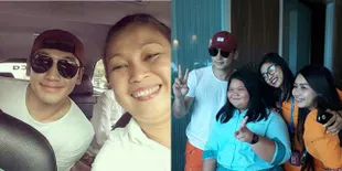 FOTO: Bikin Iri, Fans Indonesia Ini Selfie Bareng Rain - Tae Hee