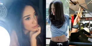 FOTO: Bikin Terpesona! Pamer Perut Rata, Dea Ananda Rajin Pilates