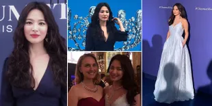 FOTO: Cantik Bak Goddess, Saat Song Hye Kyo Dandan Bold & Elegan