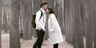 FOTO: Chelsea Olivia Hamil, Glenn Alinskie Makin Rajin Cium Istri