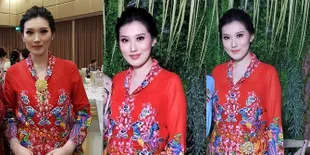 Foto: Clarissa Wang Cantik dan Anggun Berkebaya di Welcome Dinner
