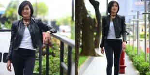 FOTO: Demi Sebuah Karakter, Poppy Sovia Pelajari Logat Jawa Timur