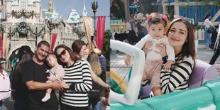 FOTO Dengan Suami, Yasmine Wildblood Ajak Seraphina ke Disneyland