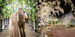 FOTO: Detail Wedding Venue Bella - Emran, Romantis di Malam Hari
