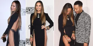 FOTO: Detik-Detik Memalukan Bencana Fashion Chrissy Teigen di AMA
