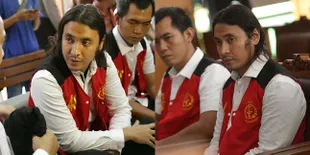 FOTO: Dituntut 1 Tahun Penjara, Pihak Ello Ingin Lanjutkan Rehab
