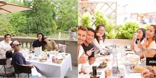 FOTO: Double Date Romantis Luna Maya & Ayu Dewi Keliling Eropa