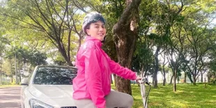 Foto-Foto Anggita Sari Usai Lepas Hijab, Siap Terima Hujatan