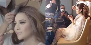 Foto-Foto BTS Persiapan Aurel Hermansyah Saat Dirias Menjelang Acara Akad Nikah, Glowing dan Cantik Banget!