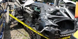 Foto-Foto Mobil Dul Ahmad Dhani Kecelakaan di Jagorawi