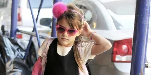 Foto-Foto Suri Cruise Habiskan Liburan Natal dan Tahun Baru