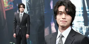 FOTO: Gantengnya Lee Dong Wook Pakai Setelan Jas - Rambut Gondrong Mengombak