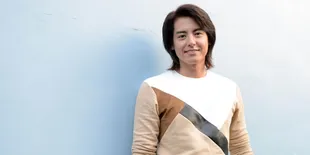 FOTO: Gantengnya Roger Danuarta Dengan Rambut Ala 'Meteor Garden'