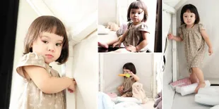 FOTO: Gaya Lucu Baby Gempi Saat Asyik Main di Dalam Tenda