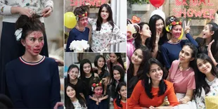 FOTO Gelar Bridal Shower, Wajah Syahnaz Sadiqah Belepotan Lipstik