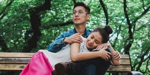FOTO: Honeymoon Junior - Putri Titian di Jepang, Ciuman Mesra