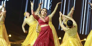 FOTO: HUT ANTV, Ayu Ting Ting Goyang India Sampai Duet Bareng DP