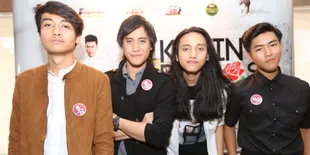 FOTO: Ini Dia Kevin And The Red Rose, Band Baru Kevin Aprilio