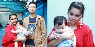 FOTO: Jadi Ibu Dengan Tampilan ABG, Begini Tanggapan Putri Titian