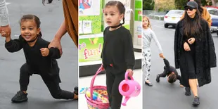 FOTO: Jatuh di Jalan, North West Malah Tertawa Lucu & Bikin Gemas