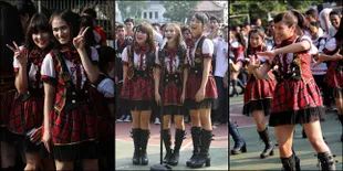 Foto JKT48 Nyanyikan Lagu Nasional Bersama Fans