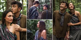 FOTO: Kemesraan Nadine & Dimas Anggara Berlanjut di Hutan Tropis