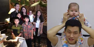 Foto Kenangan Almarhum Suami Ririn Ekawati Dengan Anak-Anaknya