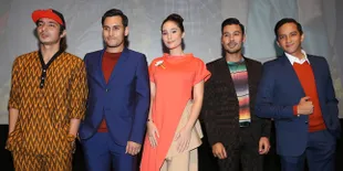 FOTO: Keren! Cast 'NEGERI VAN ORANJE' Kompak Hadiri Premier