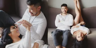 FOTO: Konsep Casual Prewed Tyas Mirasih & Raiden, Romantis Manis