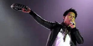 Foto Konser NOAH di Gandaria City Jakarta